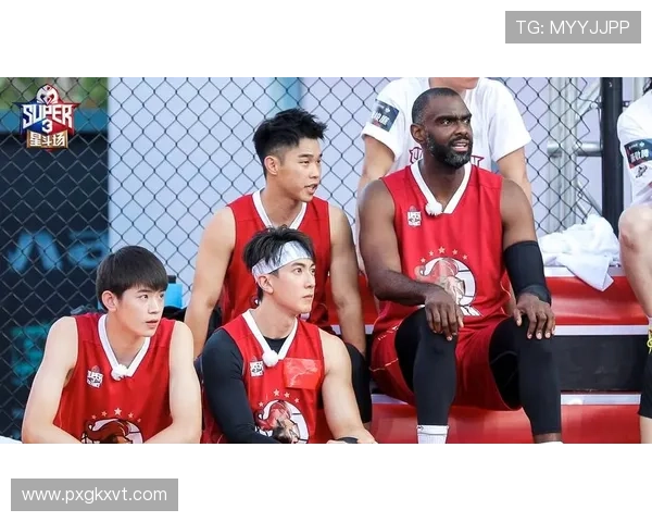 绿茵烽火再燃足球德比大战巅峰对决全景解析热血荣耀之夜风云激荡 - 副本 (4) - 副本 - 副本