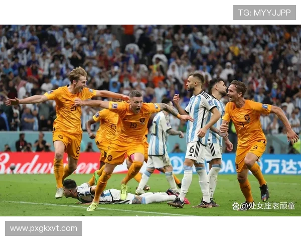 聚焦世界杯加时赛赛制演变与胜负悬念解析对球队战术与心理博弈影响 - 副本 (4) - 副本